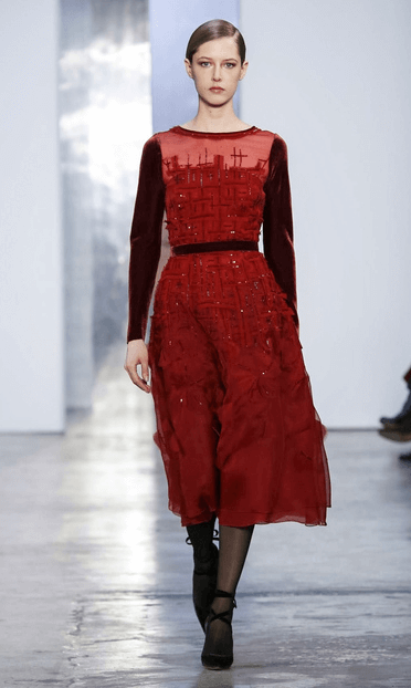 Maria Zakrzewska for Carolina Herrera FW 2017 @ NYFW